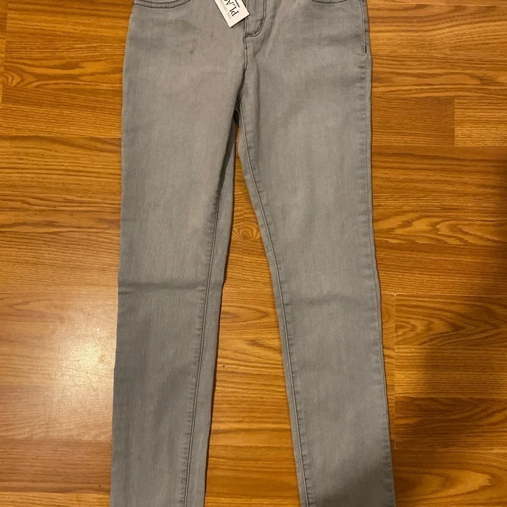 PLACE Super Skinny Jeans size 10 (GJ)